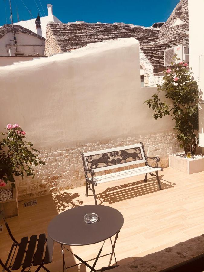 Nido Di Pietra-Dimora In Centro Acomodação com café da manhã Alberobello Exterior foto