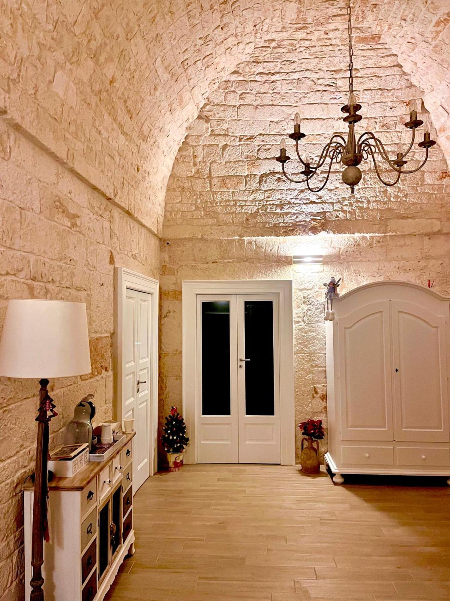 Nido Di Pietra-Dimora In Centro Acomodação com café da manhã Alberobello Exterior foto